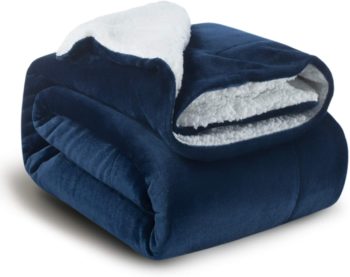 #2. BedSure Breathable Soft Blanket