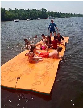 floating oasis lake pad