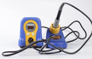 6. Hakko FX888D-23BY Digital Soldering Station