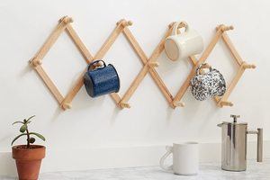 3. Fox Run Expanding Beechwood Coffee Mug Wall Rack