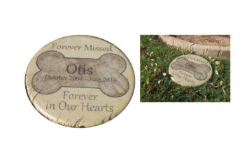 1. Personalized Pet Memorial Step Stone 11″Diameter” Forever Missed Forever in Our Hearts